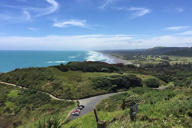 Muriwai Scenic Wine Tour from Auckland - The wine stops: Kumeu and Waimauku tastings without a food hangover