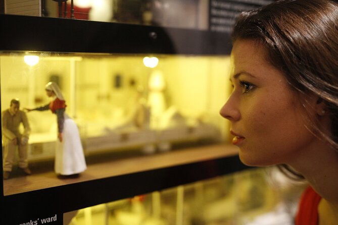 Museum of NZ Te Papa Tongarewa: Gallipoli Exhibition Guided Tour - Stop 1: Gallipoli The Scale of Our War, how the exhibit tells the story