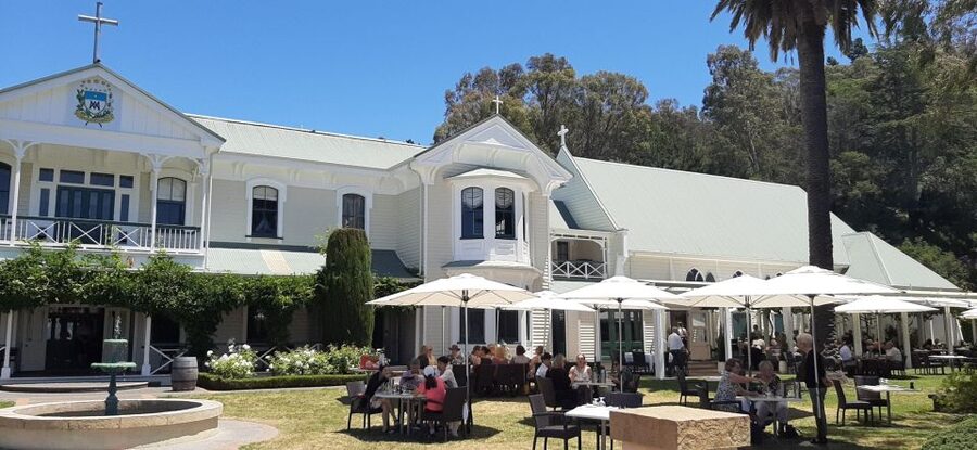 Napier: Winery + Gin Tasting Tour with Lunch Thu Fri Sat - Askerne Estate: Cheese Board, Biscuits, and Aromatic Varietals