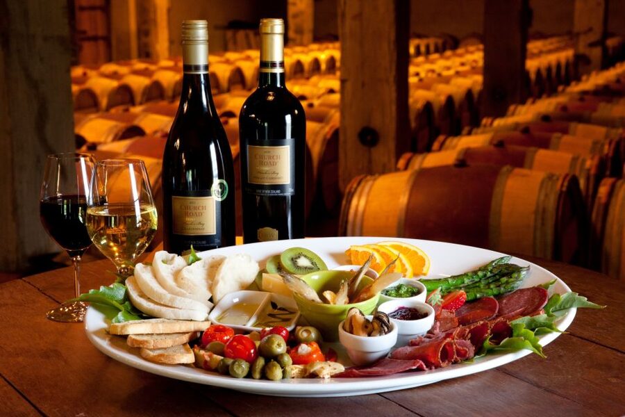 Napier: Winery + Gin Tasting Tour with Lunch Thu Fri Sat - Who Should Book This Tour, and Who Might Skip It