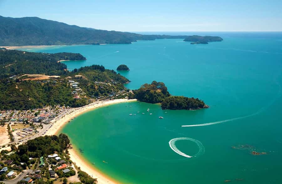 Nelson: Abel Tasman Cruise-Fly Day Tour - Sea, road, and a 30-minute flight over Abel Tasman