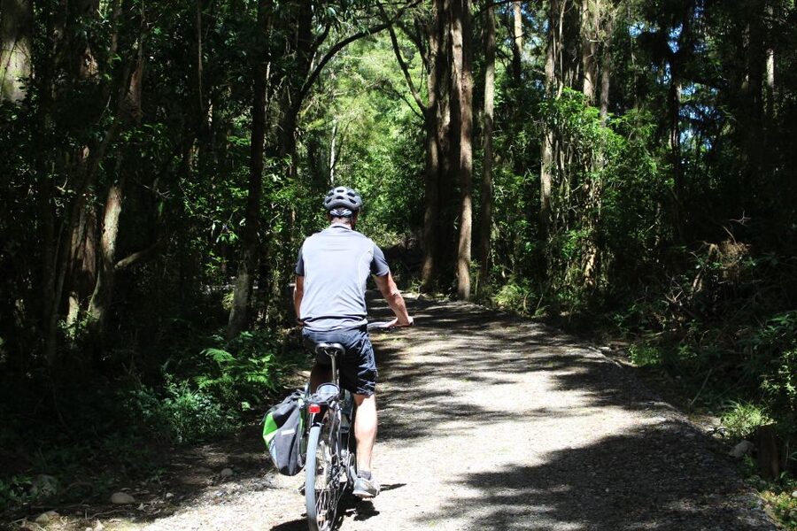 Nelson: Self-Guided Tunnel to Town Cycling Tour via Mapua - Bikes, Included Gear, and What Self-Guided Really Means