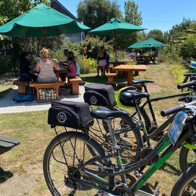 Nelson: Self-Guided Tunnel to Town Cycling Tour via Mapua - Spooner’s Tunnel and the Rail Corridor Into Richmond