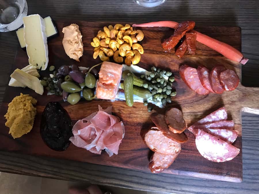 Onshore Highlights of Marlborough's Wine Region from Picton - The gourmet side: cheese, chocolate, oils, liqueurs, and more
