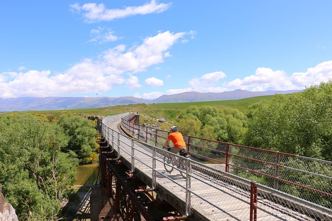 Otago Central Rail Trail One Day Wonder Cycle tour - Clyde to Auripo: How the Semi-Guided Day Actually Feels