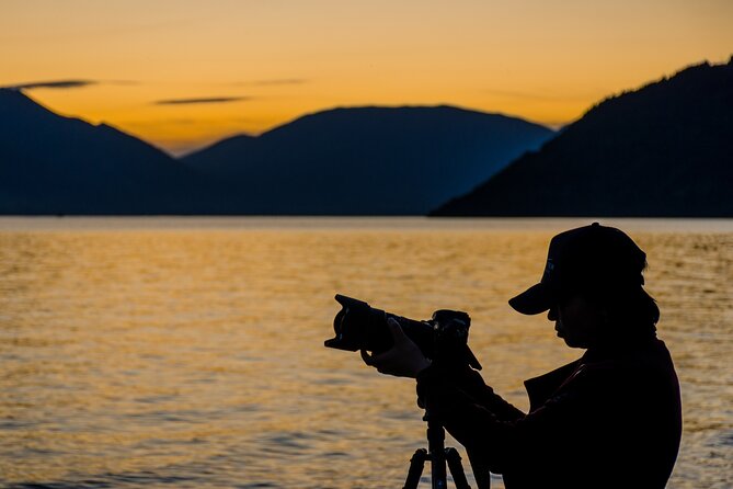 Photography Tour from Queenstown to Glenorchy - 1/2 Day - Stop in Glenorchy: forests, water, and mountain backdrops