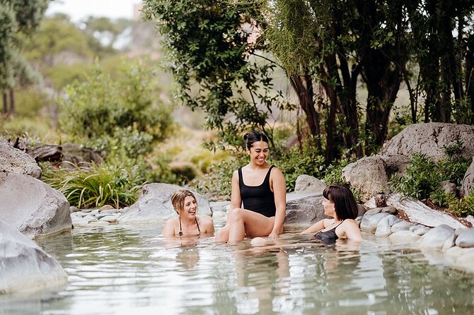 Polynesian Spa Rotorua: Deluxe Lake Spa Hot Spring Bathing - Lake-View Mineral Hot Pools: Temperatures and Pool Depth