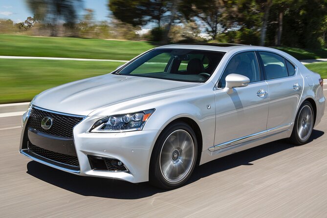 Premium Private Auckland Airport Transfer – Door to Door - Auckland Airport Pickup That Goes Straight to Your Door