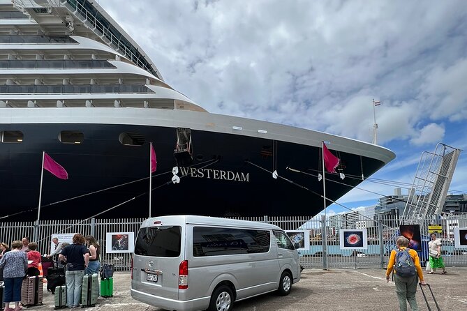 Premium Private Auckland Airport Transfer – Door to Door - When Drivers Turn the Ride Into a Quick Auckland Welcome