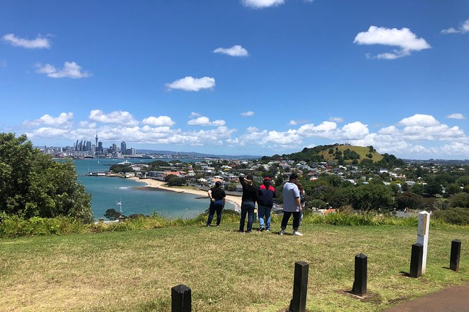 Private Auckland City Tour For Small Group in a luxury vehicle. - St Heliers, Archilles Point, and Little Shoal Bay Reserve