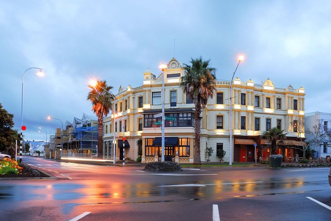 Private Auckland City Tour For Small Group in a luxury vehicle. - Price and Value for Money in a $713.66 Private Group Tour