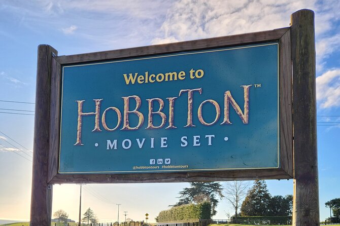 Private Hobbiton & Blue Springs Day Trip from Auckland - Key highlights worth waking up for
