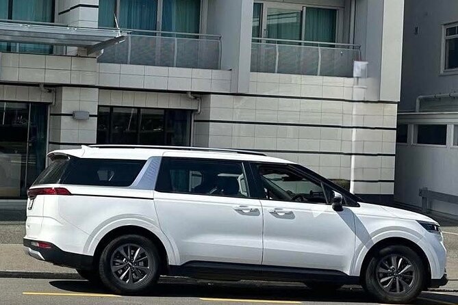 Private Large SUV Airport Transfers Wellington - Executive Travel - Vehicle choice and why luggage capacity is the real deal