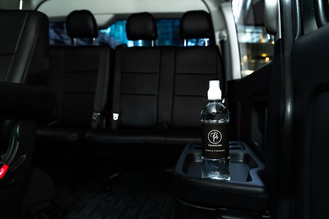 Private Luxury Airport Transfers in Auckland – Sedans & Vans - What the meet and greet at Auckland Airport actually changes