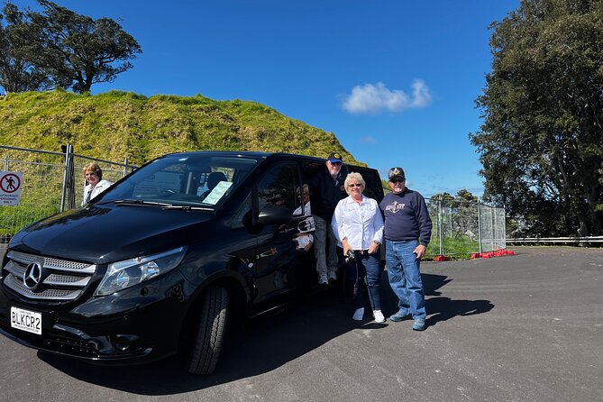 Private Luxury Airport Transfers in Auckland – Sedans & Vans - Price and value: €97.77 for up to 2, and what you get for it