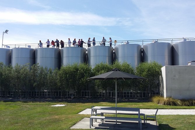 Private Marlborough Winery Tour - Makana Confections: chocolate tasting for a short sweet reset