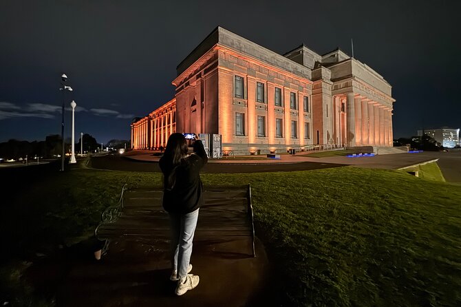 Private Night Tour of Auckland, Sky Tower Bar, Bridge & Museum - Key things to know before you go