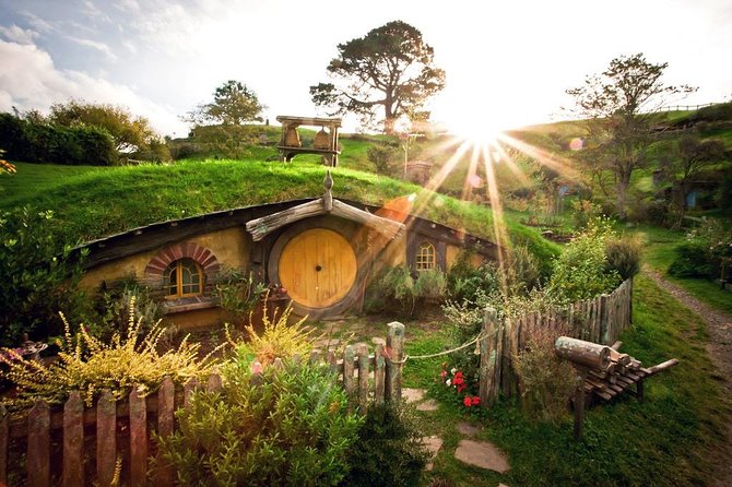Private Round Trip Transport To Hobbiton From Auckland - Key highlights to know before you book