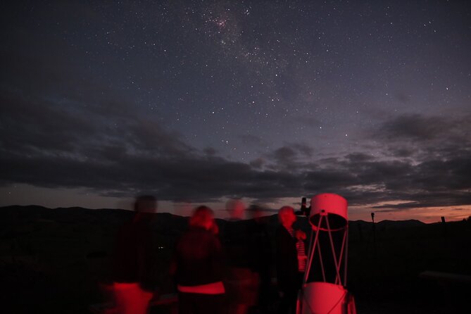 Private Stargazing at Star Safari near Martinborough - If clouds win: VR planetarium and e-astronomy backup