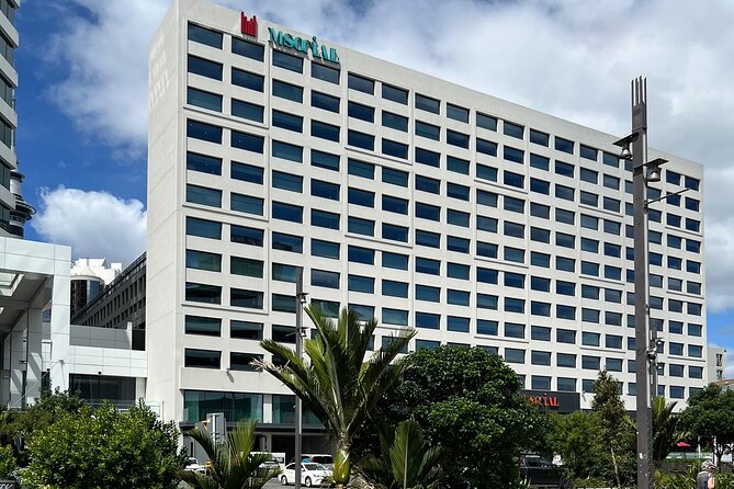 Private Transfer From Auckland City To Auckland Airport - Where you start matters, and this one keeps it easy