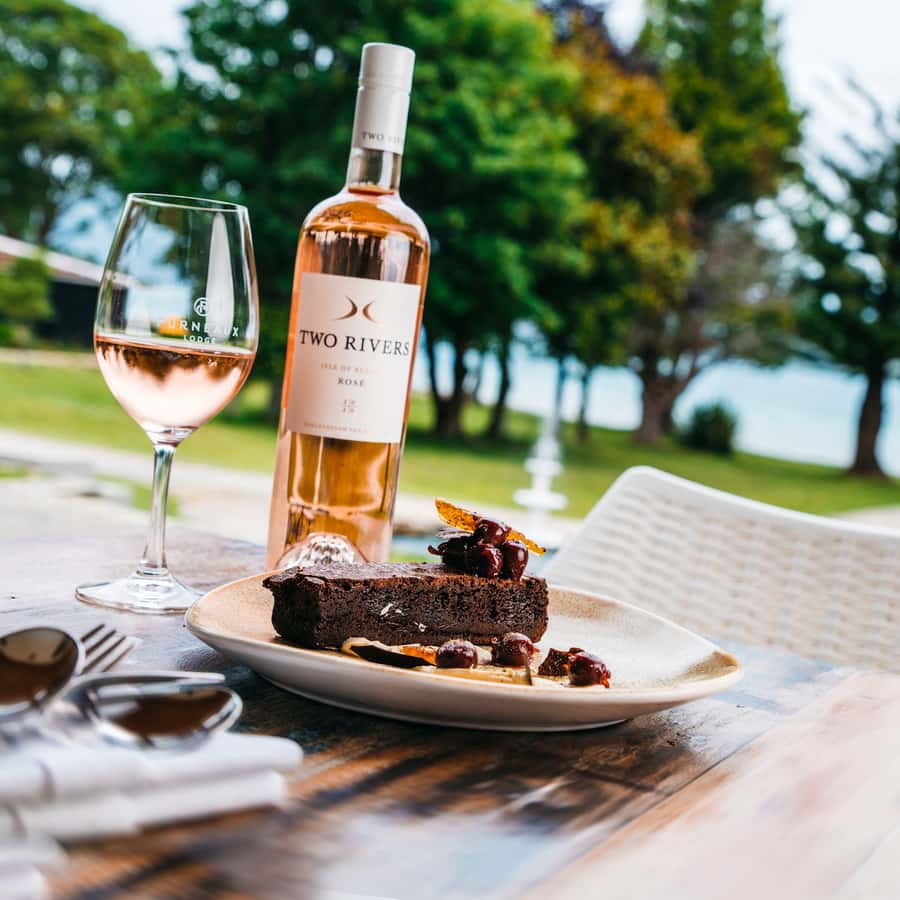 Queen Charlotte Sound Cruise with Lunch - Should you book the Queen Charlotte Sound cruise with lunch?