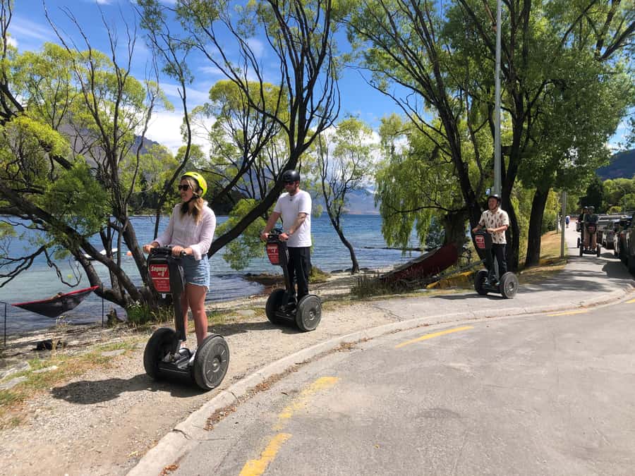 Queenstown: Guided Segway Tour - The 2-hour tour: more stops, more confidence, better views across the lake