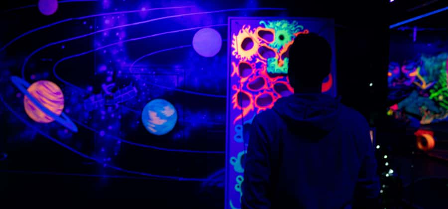 Queenstown: Indoor Putt 'n' Glow Mini Golf - What’s included with your PuttNGlow mini golf