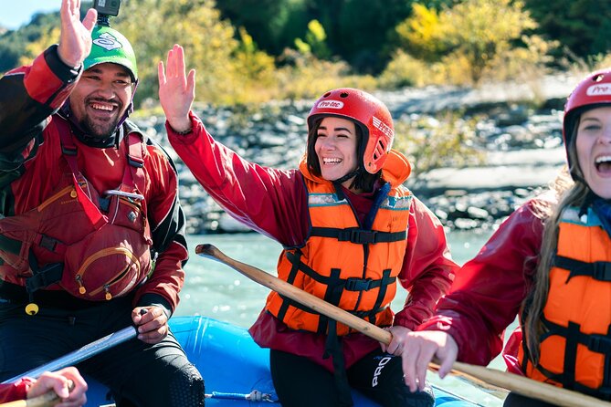 Queenstown: Kawarau River Whitewater Rafting - Getting from Queenstown to the rafting base, and what timing really means