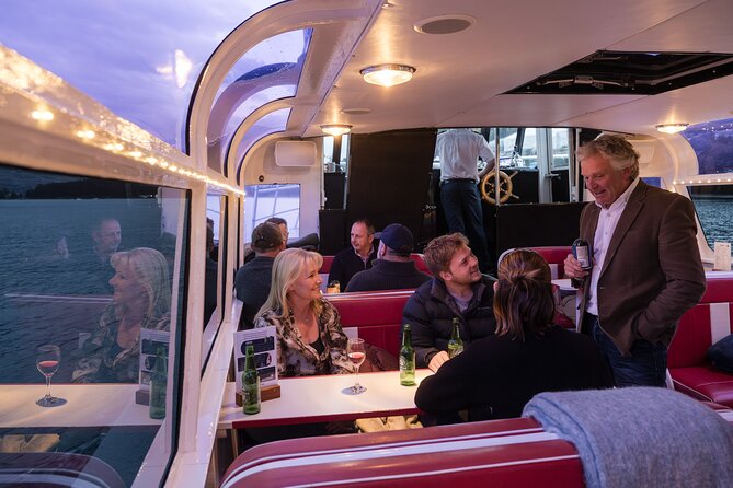 Queenstown: Lake Wakatipu Scenic Cruise (90 Minutes) - Willow islands and birdlife: when the lake turns quieter