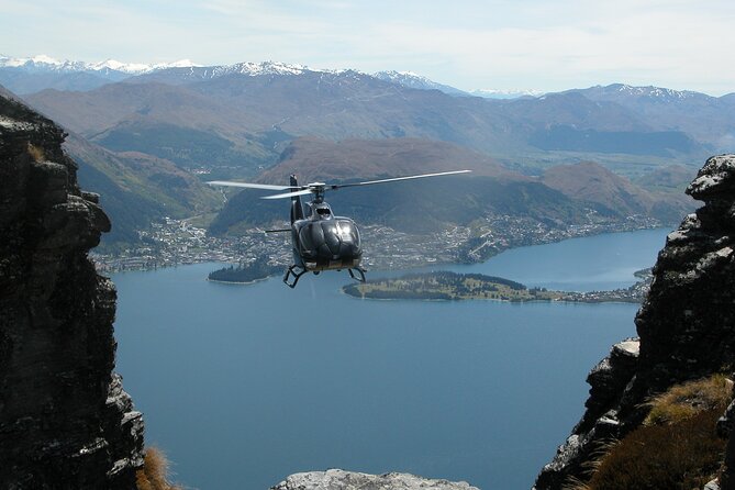 Queenstown Memories Helicopter Flight - A Queenstown helicopter flight built for real photos over Lake Wakatipu