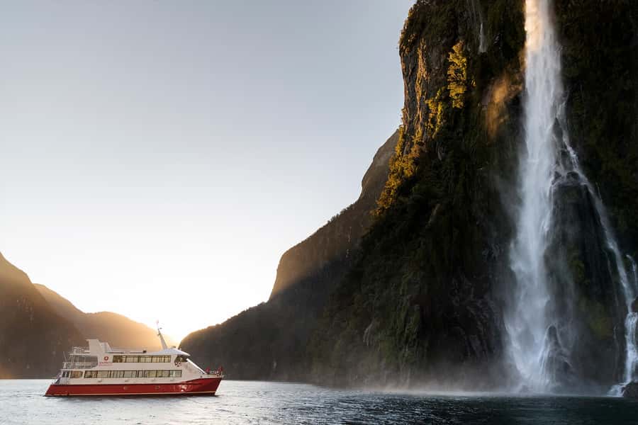 Queenstown: Milford Sound Cruise & Helicopter Alpine Tour - Landing in Milford Sound, Then the Scenic Cruise in the Fiord