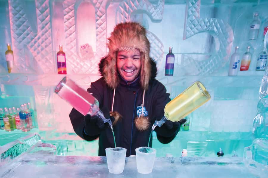 Queenstown: Minus 5 Ice Bar Experience with Drink Options - The 1-hour schedule inside the ice bar, what happens next