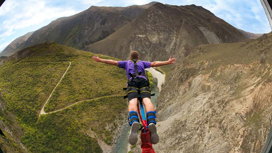 Queenstown: Nevis Bungy - Australasia's Biggest Bungy! - The route in is part of the thrill, 4WD then a see-through cable car