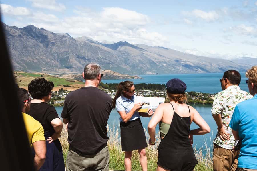 Queenstown: Scenic Highlights, Tour with Wine & Lake Cruise - Key highlights worth marking on your map