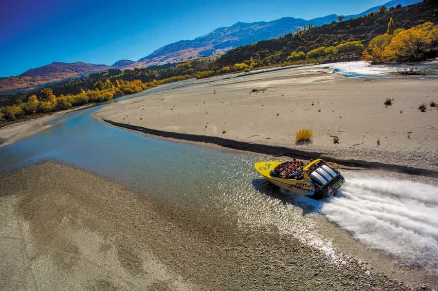 Queenstown: Shotover River and Kawarau River Jet Boat Ride - From Main Town Pier to the Remarkables: your Queenstown start line