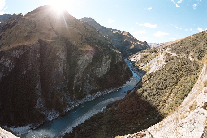 Queenstown Shotover River White Water Rafting - Skippers Canyon Road: The 4WD Ride That Sets the Mood