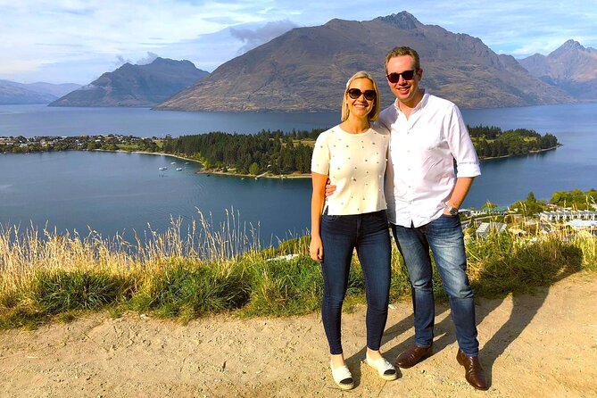 Queenstown Sightseeing Tour: Highlights of Queenstown - Pickup, max 18, and why the van setup matters