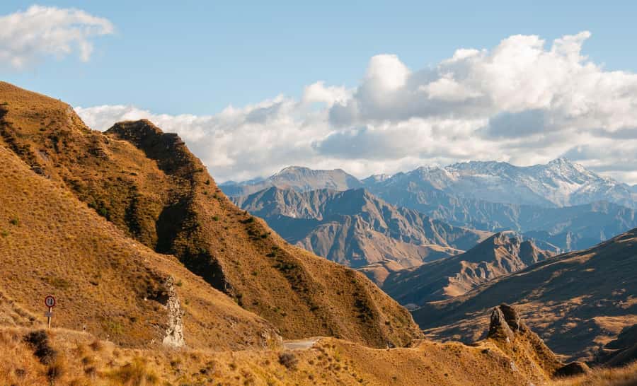 Queenstown: Skippers Canyon Goldrush Highlights Tour - Skippers Canyon Scenic Road, Photo Stops, and Guided Time