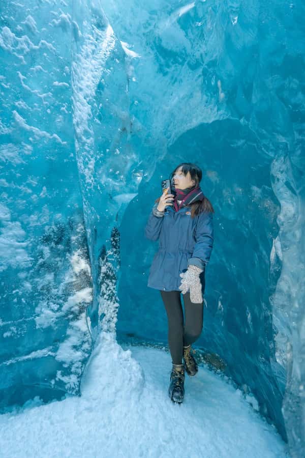 Queenstown: Tasman Glacier Helihike with Flight Transfers - Helicopter Transfer to Tasman Glacier: The Moment the Scenery Changes