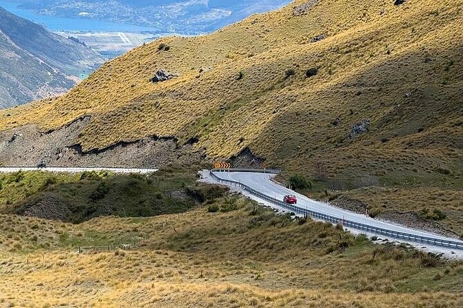 Queenstown to Christchurch One Way Tour Via Lake Tekapo & Mt Cook - Hooker Valley Track: dawn-style light and an easy feel