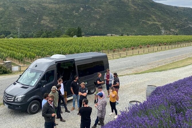 Queenstown VIP Wine Drop and Hop Tour - Queenstown wine country without the sober-drive headache