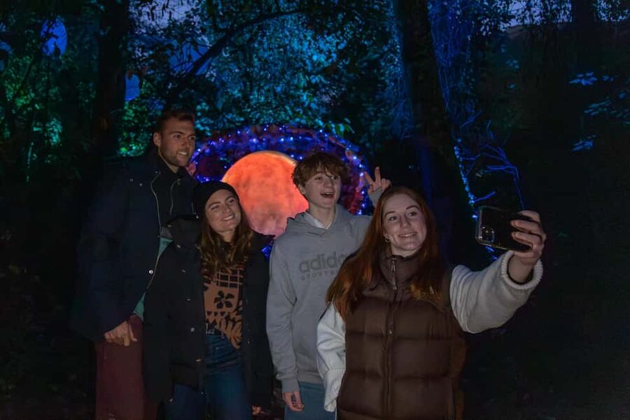 Queenstown: Whimsical Sensory Night Walk at LUMA Enchanted - Enchanted Treats: warming drinks and simple snacks during the walk