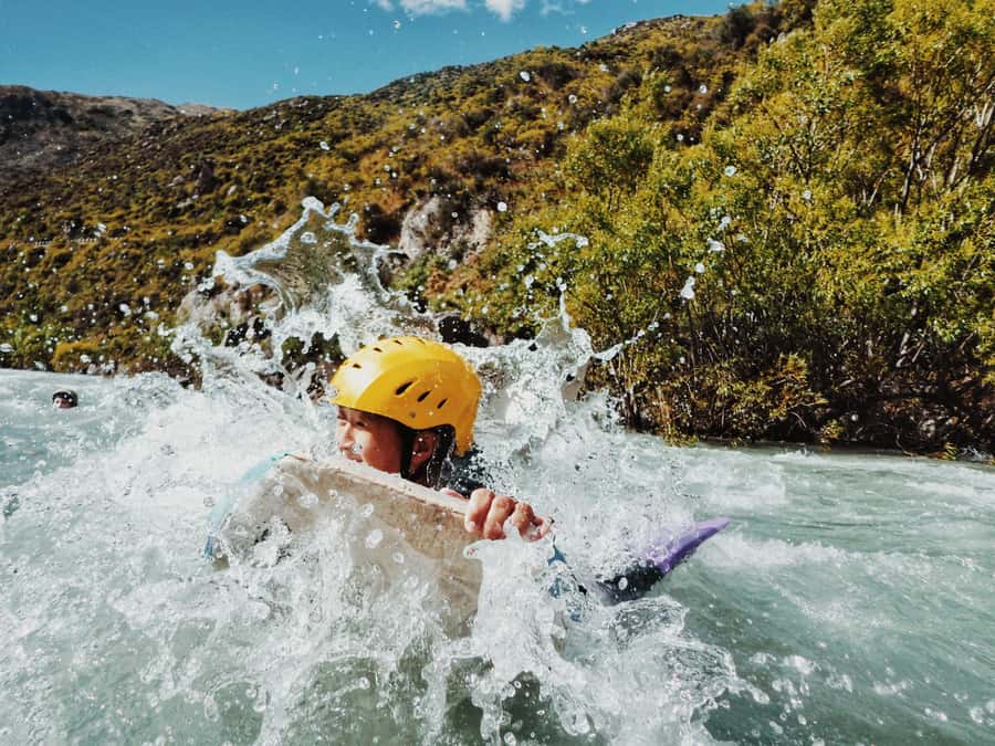 Queenstown: White Water Surfing Along the Kawarau River - The Kawarau River riverboard plan, grade 2 to 3 and real whitewater energy