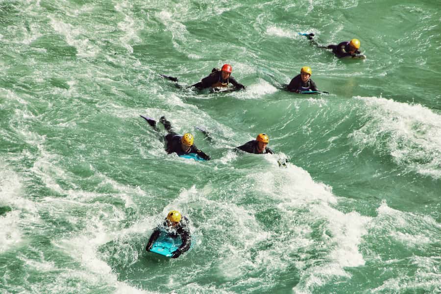 Queenstown: White Water Surfing Along the Kawarau River - Getting to the river, meeting point and the Roaring Meg Power Station base