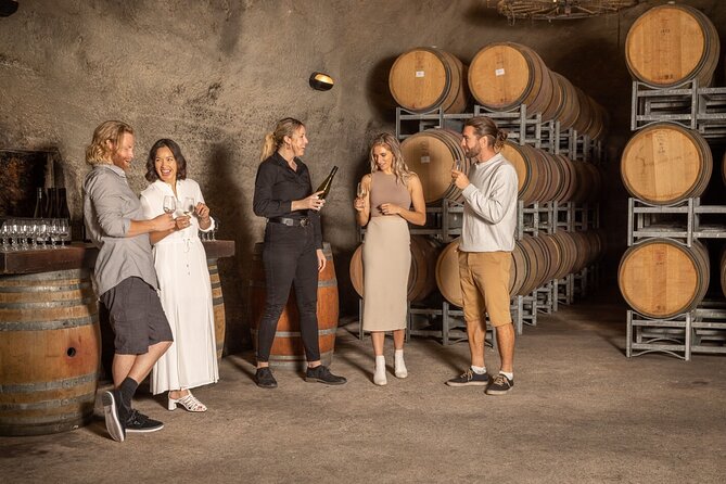 Queenstown Wine & Food Tour: Scenery, Tastings & Delicious Lunch! - Kinross Lunch and Pairings: Where the Food Becomes the Main Event