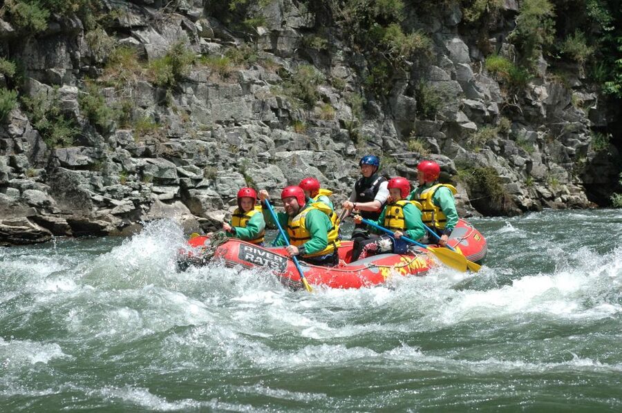 Rangitaiki Rafting Grade 2 - Grade 2 rapids: calm water, good control, and fewer things to worry about