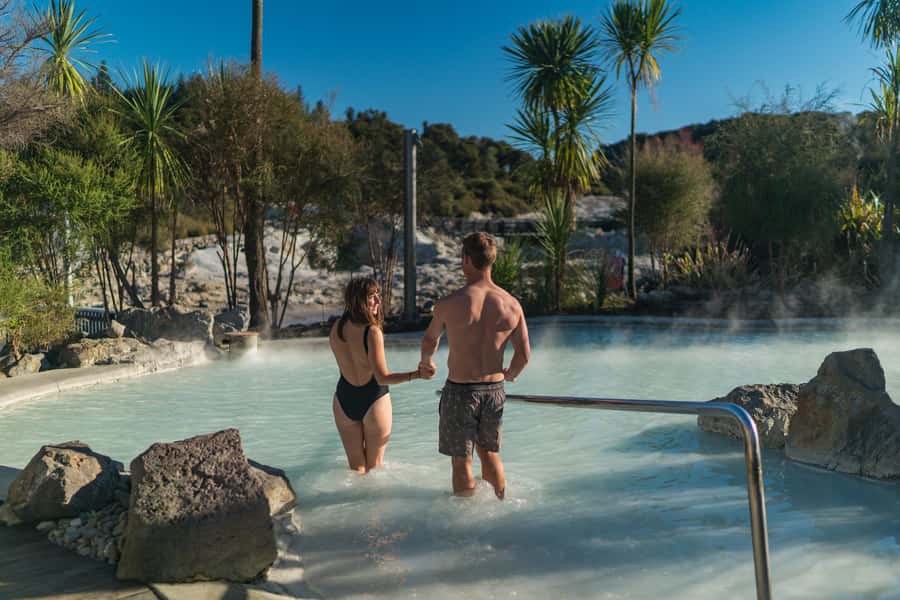 Rotorua: Hells Gate Outdoor Mud Bath & Spa Experience - Your thermal circuit: mud first, then sulphur mineral spa