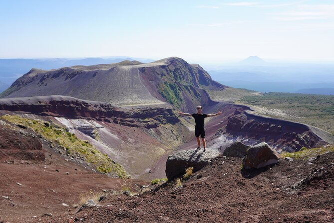 Rotorua Hiking: Mt Tarawera Guided Volcanic Crater Experience - Stop 3: Rerewhakaaitu Bretts Road camping area, a breather with context