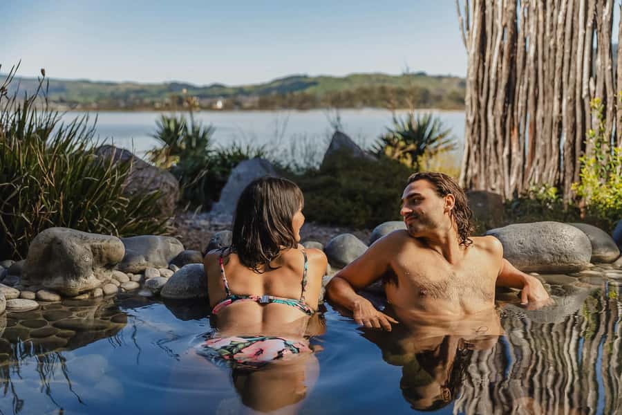 Rotorua: Lake View Private Pools Experience - Finding Polynesian Spa And Getting Into The Private Pool Area