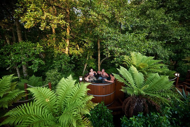 Rotorua Private tour with Hotspring - Government Gardens: Geothermal Pools, Maori Connection, Easy Photos